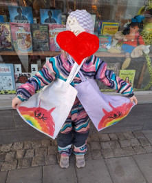 Kissasateenkaari-kassi