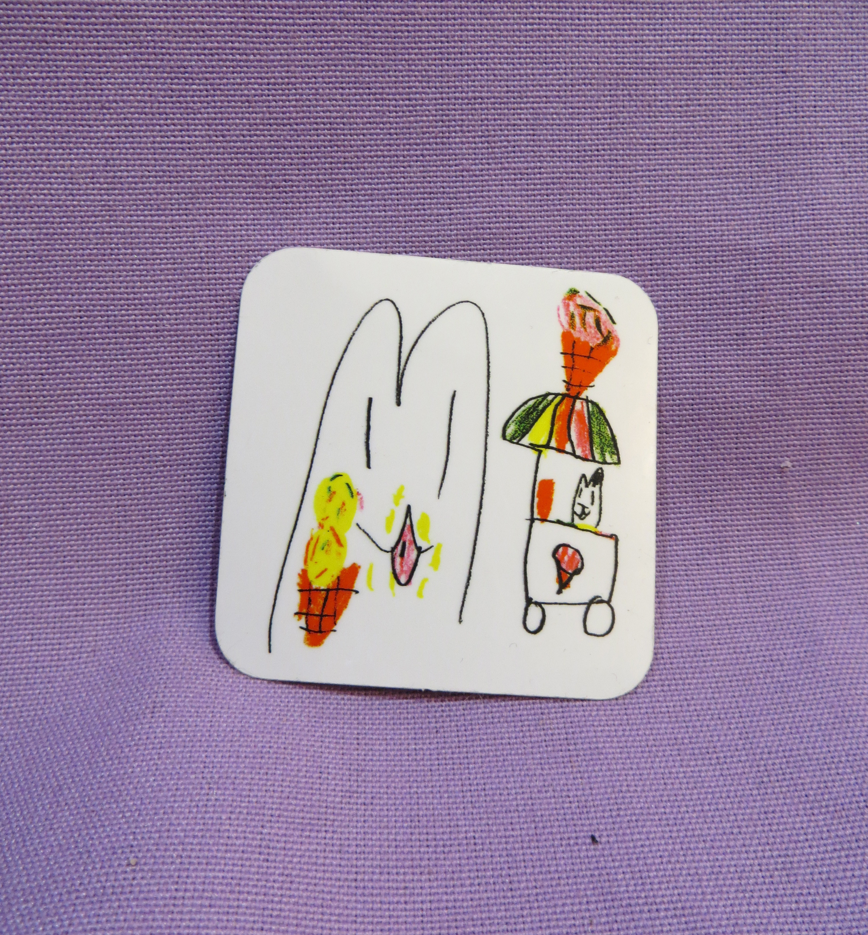 Jäätelökisu-tarra