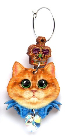 Kitten Royale Small -vanerikorvakorut renkaalla